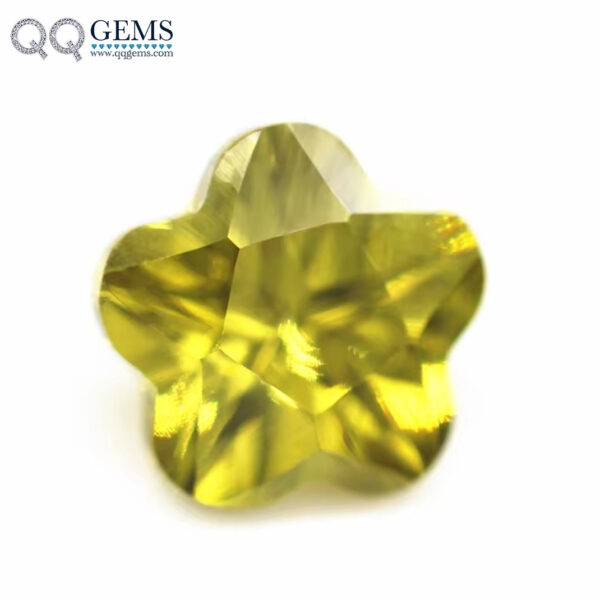 Olive Color Flower Cut Shape Cubic Zirconia Loose Gemstones Synthetic Flower Faceted Cut CZ Zircon Stones