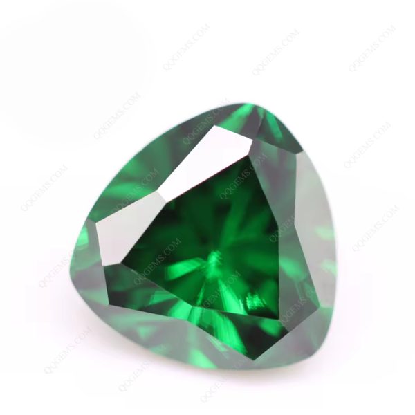 Cubic Zirconia Loose Gemstones Synthetic Faceted Cut Trillion Shape CZ Stones  - Image 3