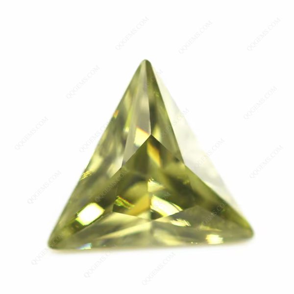 Triangle Machine Cut Cubic Zirconia Loose Gemstones Synthetic Triangle Shape CZ Zircon Stones  - Image 4