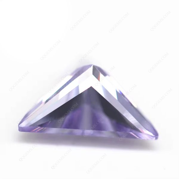 Lavender Triangle Cut Cubic Zirconia Loose Gemstones Artificial Bright Cut Triangle Shape CZ Stones  - Image 2