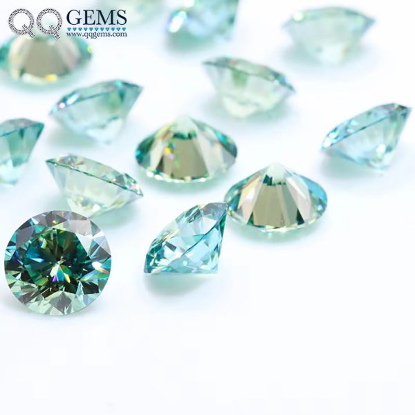 White Moissanite Loose Diamonds GRA Certificate Triangle Cut Moissanite  - Image 2
