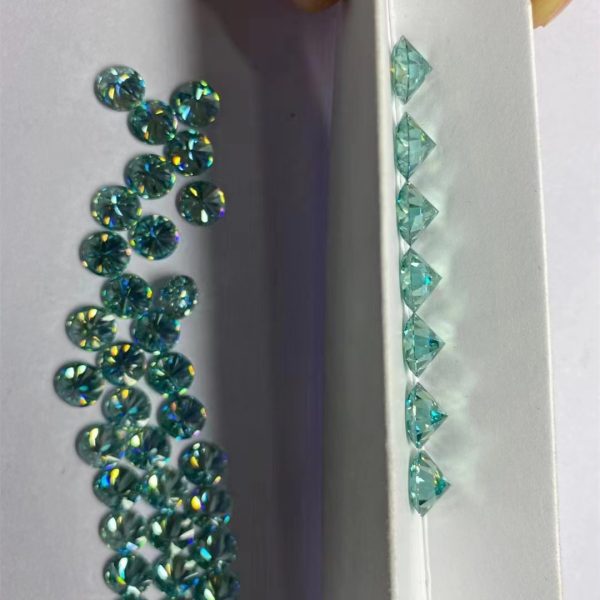 Oval Cut Light Green/green/dark Green Moissanite Loose Gemstones - Image 4