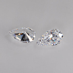 Manufacturers Supply Wholesale Price 9A High Quality Pear White D Color Synthetic Zirconia Diamond Gems