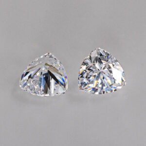 Manufacturers Supply Wholesale Price 9A High Quality Trillion White D Color Synthetic Zirconia Diamond