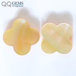 Wholesale New Product Natural Shell Gemstones Four Leaf Clover Shape High Quality Loose Natural Stone for Sale