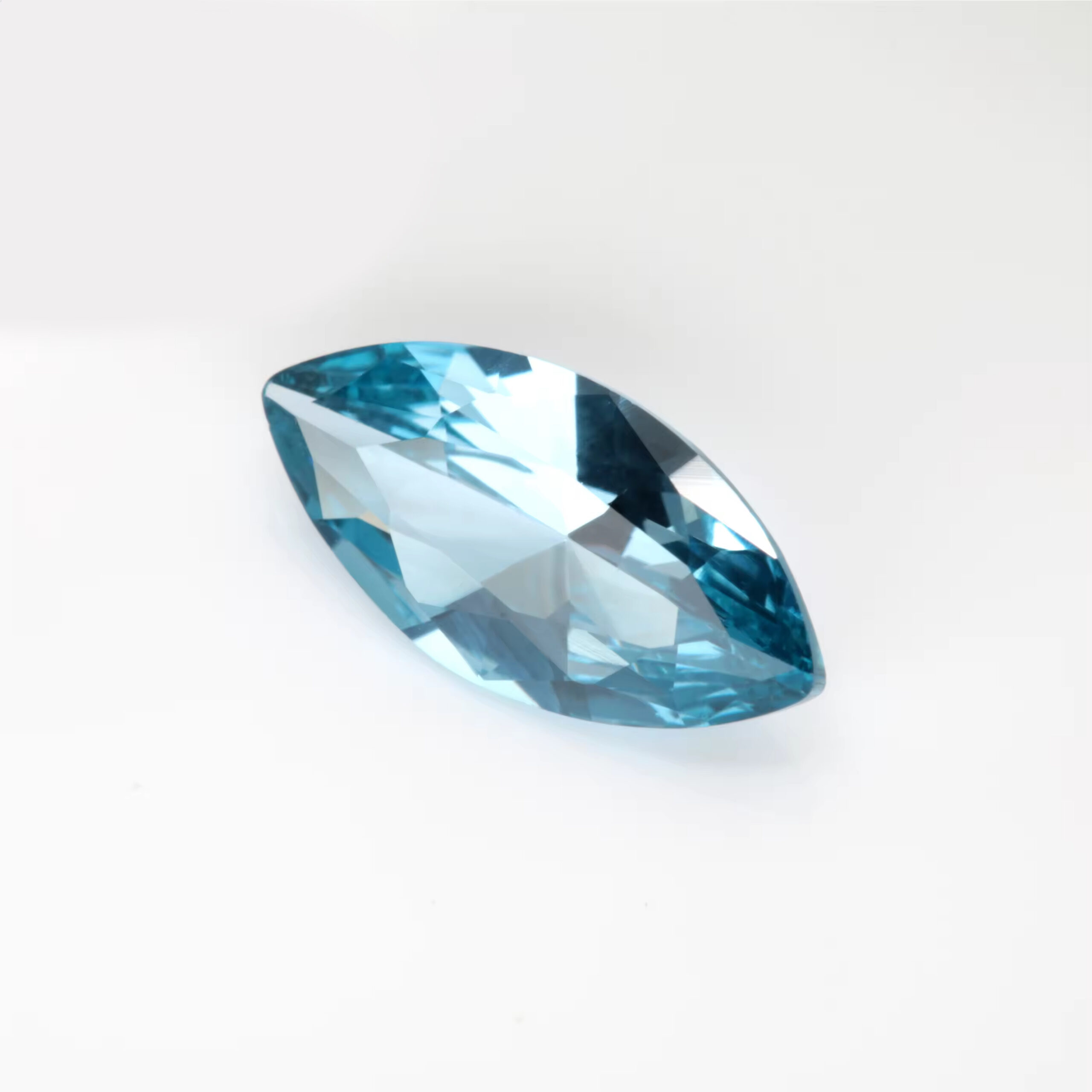 Bright Cut Marquise Cut 106# Light Aquamarine Blue Spinel Loose Gemstones Marquise Shape Synthetic 106# Light Blue Spinel Stones
